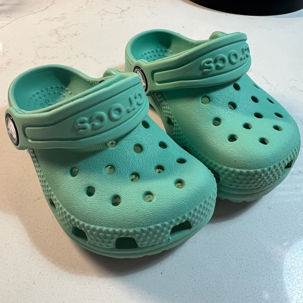 Toddler Size 5 Croc in Excellent Condition